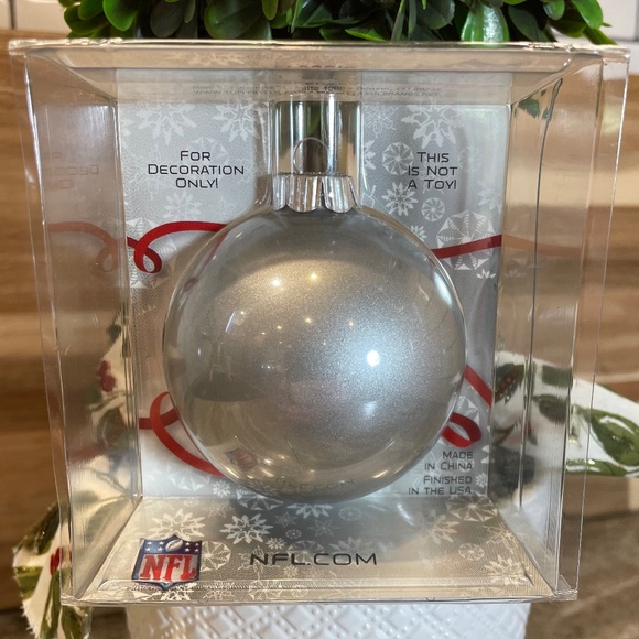 NFL Seattle Seahawks Super Bowl XLVIII Champions Glass Ornament Gray & Blue NWT - Picture 4 of 6